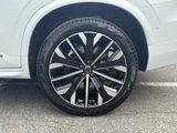 New 2025 Volvo XC90 T8 Plus w/ Protection Package Premier image 5