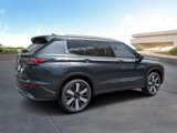 New 2025 Mitsubishi Outlander SEL image 3