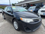 Used 2013 Toyota Camry LE image 4