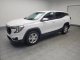 Used 2024 GMC Terrain SLE image 2