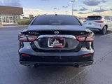 Used 2022 Nissan Maxima SV image 4