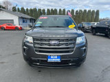 Used 2018 Ford Explorer XLT w/ Equipment Group 202A image 3