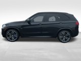 Used 2017 BMW X5 M image 2
