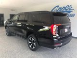 New 2025 GMC Yukon XL AT4 w/ AT4 Premium Package image 4