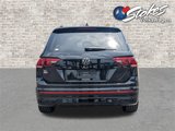 Certified 2024 Volkswagen Tiguan SE R-Line image 5