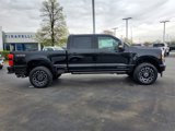 New 2025 Ford F250 4x4 Crew Cab Super Duty image 4