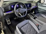New 2025 Volkswagen Atlas Peak Edition SE image 5