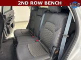Used 2024 Nissan Pathfinder S image 2