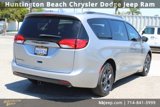 Used 2020 Chrysler Pacifica Touring-L Plus image 5