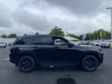 New 2025 Jeep Grand Cherokee Altitude image 5