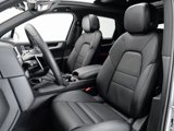 Certified 2024 Porsche Cayenne image 5