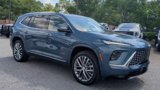 New 2025 Buick Enclave Avenir w/ Super Cruise Package image 2