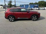 Used 2023 Nissan Rogue SL image 6