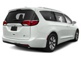 Certified 2018 Chrysler Pacifica Touring Plus image 3