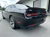 Used 2015 Dodge Challenger SXT image 3