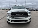 Used 2022 RAM 5500 4x4 Crew Cab image 3