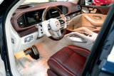 Used 2022 Mercedes-Benz Maybach GLS 600 4MATIC image 2