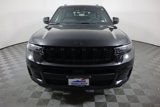 Used 2023 Jeep Grand Cherokee L Laredo image 4