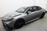 Used 2025 Toyota Camry SE image 4