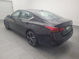 Used 2023 Nissan Altima 2.5 SR image 3