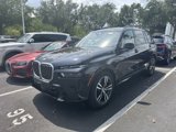 Used 2025 BMW X7 xDrive40i w/ M Sport Package image 4