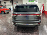 Used 2020 Lincoln Aviator Reserve w/ Equipment Group 201A image 4