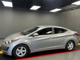 Used 2016 Hyundai Elantra SE image 2