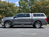 Used 2019 Nissan Titan SV w/ SV Convenience Package image 3
