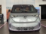 New 2025 Volkswagen ID. Buzz Pro S image 2