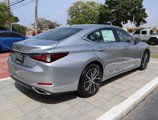 Used 2025 Lexus ES 350 w/ Premium Package image 5