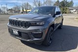 New 2025 Jeep Grand Cherokee Limited w/ Black Appearance Package image 4