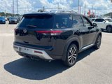 New 2025 Nissan Pathfinder Platinum w/ Black Appearance Package image 4