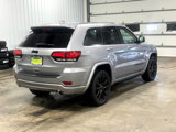 Used 2020 Jeep Grand Cherokee Altitude image 3
