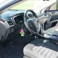 Used 2017 Ford Fusion SE w/ Fusion SE Technology Package image 2