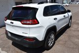 Used 2016 Jeep Cherokee Sport image 5