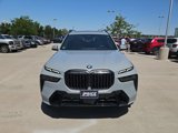 Used 2023 BMW X7 xDrive40i image 2