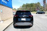 Used 2023 Nissan Rogue S image 5