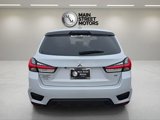 Used 2023 Mitsubishi Outlander Sport SE image 4