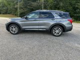 Used 2024 Ford Explorer Limited image 2