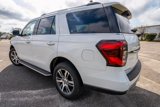 Used 2023 Ford Expedition Limited image 3