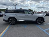 New 2025 Lincoln Aviator Reserve image 3