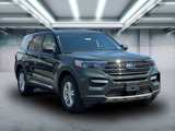 Used 2022 Ford Explorer XLT w/ Equipment Group 202A image 2
