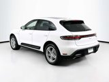 Certified 2024 Porsche Macan image 3