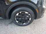 Used 2024 Kia Sorento S image 6