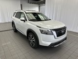 New 2025 Nissan Pathfinder Platinum image 3