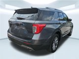 Used 2023 Ford Explorer Limited image 5