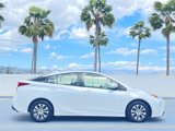 Used 2021 Toyota Prius LE image 4