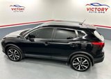 Used 2017 Nissan Rogue Sport SL image 4