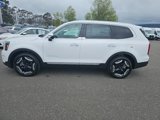New 2025 Kia Telluride S image 2