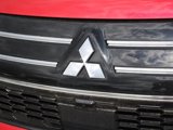 New 2025 Mitsubishi Outlander SE image 3